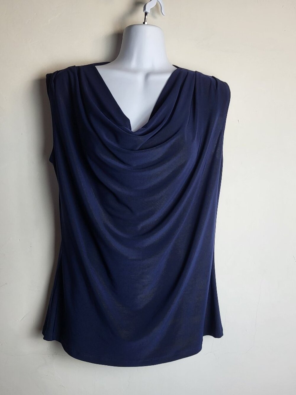 Jennie & Marlis shimmery top